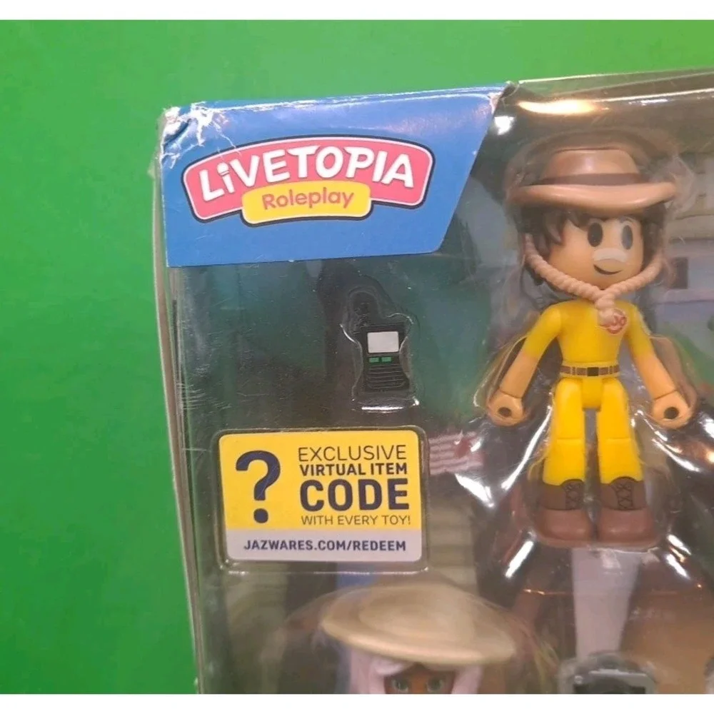 Livetopia Roleplay Day at the Zoo 12-Piece Figure Set from the DevSeries by Jazw